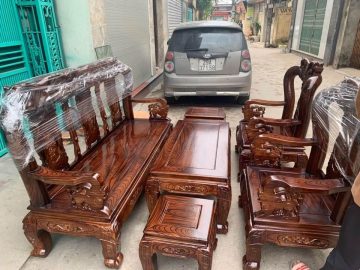 Bộ bàn ghế Minh Quốc đào tay 10 gỗ tràm (Bác Lan, Phú Thọ)