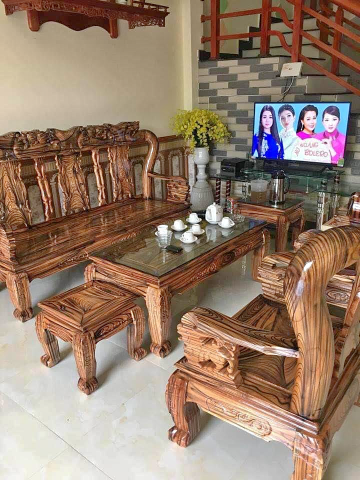 Bộ bàn ghế Minh Quốc tay 10 gỗ tràm phun giả mun (Chú Chiến, Vĩnh Phúc)