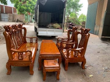 Bộ bàn ghế Minh Quốc tay 10 gỗ xà cừ (Cô Hà, Thái Bình)