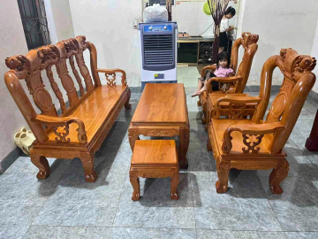 Bộ bàn ghế Quốc Đào gỗ gõ đỏ (Chú Lý, Hà Tây)